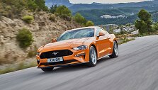 Atnaujintas &bdquo;Ford Mustang&ldquo;