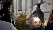 Į naują ekskursiją &bdquo;&Scaron;iauliai: pagrioviais, pakiemiais ir patvoriais&ldquo; rekomenduojama pasiimti žibintuvėlį ir termosą su arbata