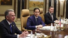 Steve'as Witkoffas, Marco Rubio ir Mike'as Waltzas / AP
