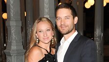 Tobey Maguire'as ir Jennifer Meyer