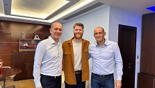 Pirėjo &bdquo;Olympiakos&ldquo; pratęsė sutartį su Thomasu Walkupu