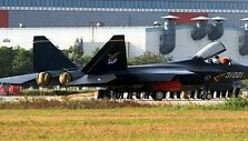 Naikintuvas J-31