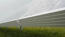 aplyta saulės baterijų elektrinė