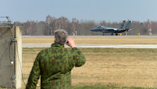 Apsilankymas Aviacijos bazėje