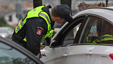 Policijos reidas Vilniuje, Ukmergės g.
