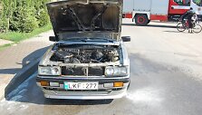 Apdegęs &bdquo;Audi&ldquo; automobilis