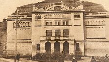 Teatras Jono Basanavičiaus gatvėje, Vilniuje