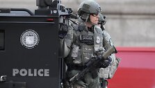 Į įvykio vietą atvyko SWAT pareigūnai.