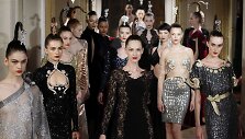 &bdquo;Alexis Mabille&ldquo; auk&scaron;tosios mados kolekcija