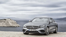 Detroite pristatytas naujasis E klasės &bdquo;Mercedes-Benz&ldquo;