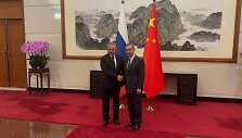 Sergejus &Scaron;oigu ir Wang Yi / HANDOUT / AFP
