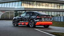 &bdquo;Audi e-tron S&ldquo; prototipas