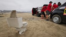 Dakaro dienora&scaron;tis: &bdquo;Toyota Gazoo Racing&ldquo; automobilio gelbėjimo operacija