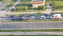 Rytinė avarija Klaipėdoje: susidūrė 3 automobiliai