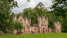 Grafų Borgų arklidės