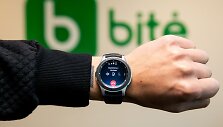 I&scaron;manusis laikrodis su &bdquo;Bitės&ldquo; eSIM kortele