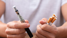 Elektroninė cigaretė ir įprastos cigaretės