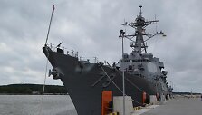 Ketvirtadienio vakarą Klaipėdos uoste, centriniame terminale prisi&scaron;vartavo JAV karo laivas &bdquo;USS OSCAR AUSTIN&ldquo;.