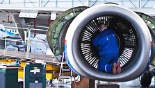 &bdquo;Avia Solutions Group&ldquo; dukterinė įmonė planuoja statyti dar du angarus ir lėktuvų dažymo centrą