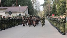Baziniai kariniai mokymai