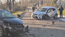 Vilkijoje susidūrė du automobiliai