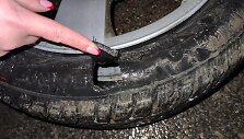De&scaron;imtys automobilių prie Klaipėdos prakirto padangas