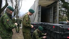 50 Lietuvos kariuomenės Sausumos pajėgų karių i&scaron;vyko į Vokietijoje vyksiančias tarptautinės pratybas &bdquo;Kardų susikirtimas 2015&ldquo;
