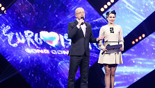 Arūnas Valinskas ir Simona Nainė