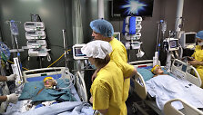 Siamo dvynės po operacijos