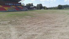 &Scaron;tai taip atrodo &scaron;iemet rekonstruoto Jurbarko miesto stadiono veja