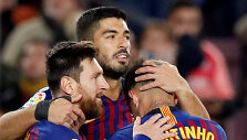 Lionelis Messi džiaugiasi dar vienu įvarčiu.