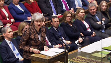 Theresa May kalba Bendruomenių Rūmuose