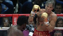 Mickey Rourke ir Ellioto Seymouro kova