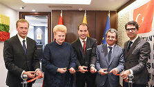 Prezidentė D.Grybauskaitė atidarė Lietuvos garbės konsulatą Stambule