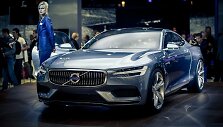 &bdquo;Volvo Concept Coupe&ldquo; automobilis Frankfurto automobilių parodoje