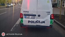 Sudaužytas policijos automobilis