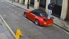 &bdquo;Porsche&ldquo; siaubiantis vyras