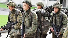 Mokiniai dalyvavo 12 savaičių trukmės Baziniuose kariniuose mokymuose (BKM)