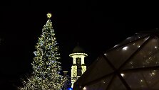 Tel&scaron;ių Kalėdų eglės įžiebimo &scaron;ventės akimirka
