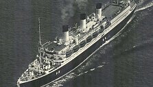 1945 m. vasario 1 d. dvi sovietinės torpedos nepataikė į lainerį &bdquo;Cap Arcona&ldquo;, kuriuo plaukė 9 300 žmonių