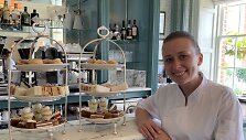 Virginija prie &bdquo;Four Seasons&ldquo; svečiams paruo&scaron;tų tradicinės angli&scaron;kos popiečio arbatėlės stendų