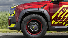 Elektromobilis ugniagesiams: &bdquo;Renault&ldquo; pristatė &bdquo;Vision 4Rescue&ldquo;