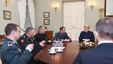 Prezidentė susitinka su vie&scaron;ąjį saugumą užtikrinančių tarnybų vadovais