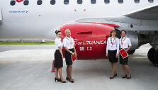 Bendrovės &bdquo;Air Lituanica&ldquo; inauguracija ir pirmasis skrydis