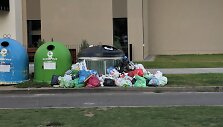 &Scaron;iuk&scaron;lių krūvos Vilniaus Fizikų gatvėje