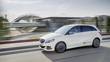 &bdquo;Mercedes-Benz&ldquo; B klasės elektromobilis