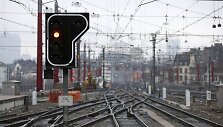 Belgijos geležinkelius taip pat paralyžiavo nacionalinis streikas &scaron;alyje 