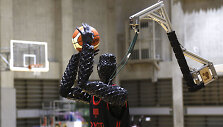 &bdquo;Cue 3&ldquo; robotas
