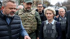 Europos Komisijos pirmininkė Ursula von der Leyen, ES užsienio reikalų įgaliotinis Josepas Borrellis ir Slovakijos ministras pirmininkas Eduardas Hegeris lankėsi Bučoje, kur žuvo &scaron;imtai civilių gyventojų