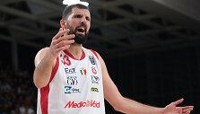 Nikola Mirotičius